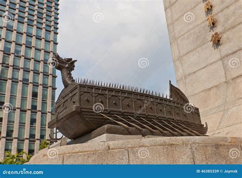 Turtle Ship Sculpture Of Admiral Yi Sun-shin Memorial In Seoul ...