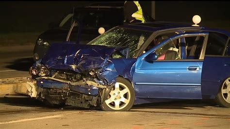 Passenger killed in street racing crash on Kimberly Road in Davenport ...