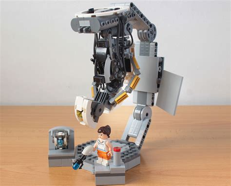 GLaDOS, Chell, And Wheatley - Portal 2 Lego - EverydayBricks