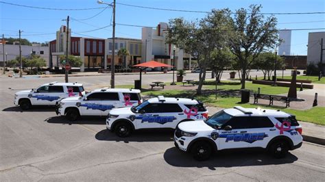 Port Arthur Police Department receives mobile graphics for patrol vehicles