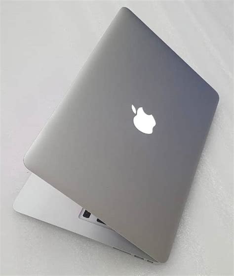 Refurbished Apple Macbook Laptop - Laptop Dunia