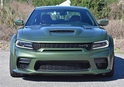 2021-dodge-charger-srt-hellcat-redeye-front : Automotive Addicts