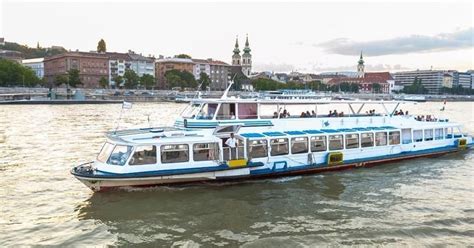 Budapest: Sightseeing Danube River Cruise Ticket | GetYourGuide