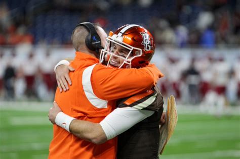 BGSU Football Head Coach Scot Loeffler inks contract extension through ...