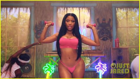 Nicki Minaj Gives A Lap Dance to Drake in 'Anaconda' Music Video ...