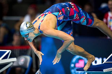 Swimmer Dana Vollmer Seeks Another Gold Medal, This Time as a Mother - The New York Times