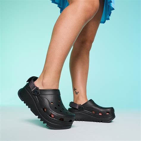 Crocs Hiker Xscape Clog - Black | Journeys