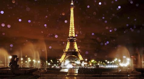 Top romantic places to walk in Paris