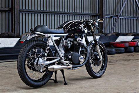 The Black: a stealthy Honda CB350 from Australia | Bike EXIF