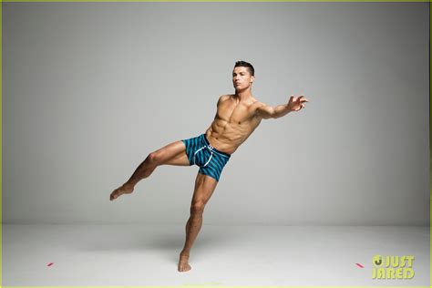 Cristiano Ronaldo Reveals Unretouched Underwear Ad Images: Photo ...