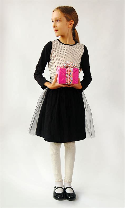 Free Onstage Tutu Skirt Pattern | Blog | Oliver + S