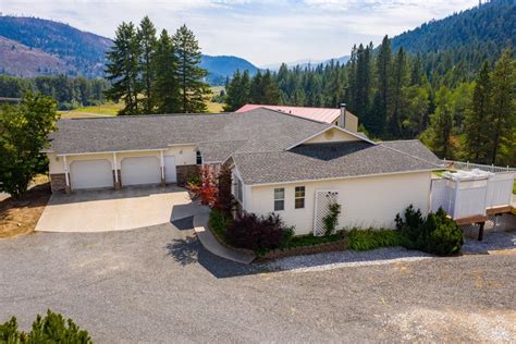 Colville, WA Real Estate - Colville Homes for Sale | realtor.com®