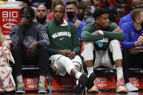 3 ways in which injuries have impacted Milwaukee Bucks early in the 2021-22 NBA season