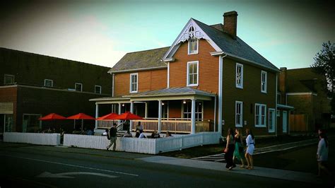 The Blacksburg Tavern