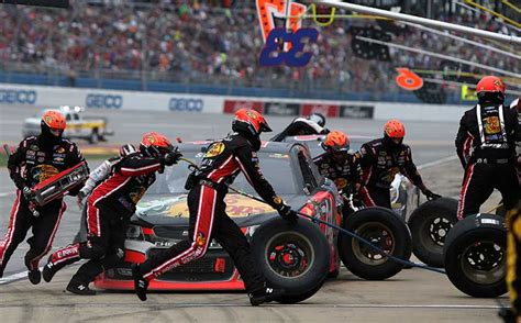 NASCAR Teams Prep for New Rule Changes – RacingJunk News