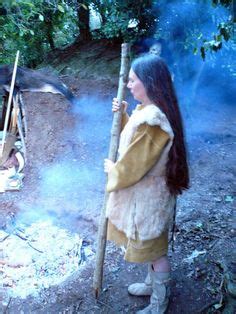 Type of clothing that may have been worn in late Paleolithic/Mesolithic period (15,000-8,000 BC ...