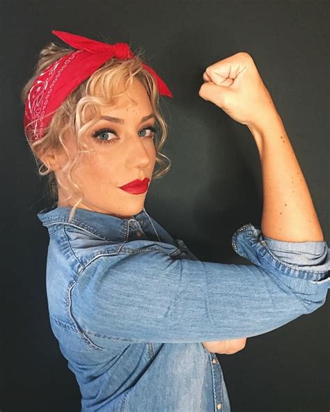 __Rosie the Riveter__ | Halloween hair, Rosie the riveter halloween costume, Halloween outfits