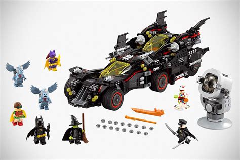 The Ultimate Batmobile Set's Batmobile Is A Strange-looking 4-in-1 ...