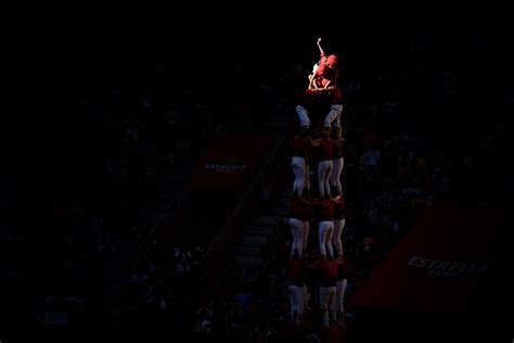 Photos: Competing to Build the Tallest Human Towers in Spain - The Atlantic