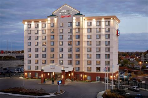 FAIRFIELD INN & SUITES BY MARRIOTT® MONTREAL AIRPORT - Dorval QC 700 Michel Jasmin H9P1C5