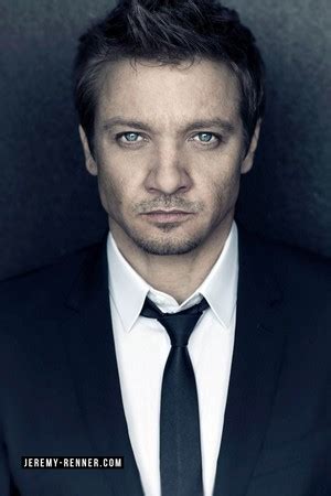 Jeremy Renner - August Man Photoshoot - 2016 - Jeremy Renner Photo ...