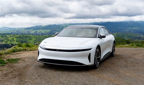 Lucid Air Dream Edition review: 1,111 horsepower of EV luxury | Engadget