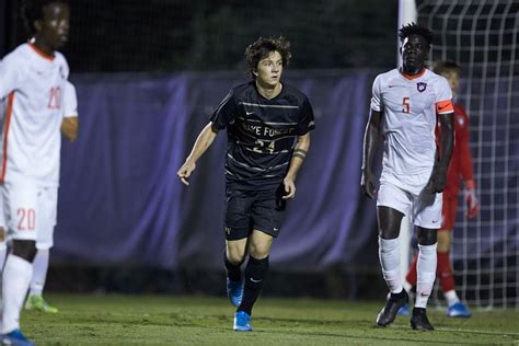 No. 6 Wake Forest Men's Soccer Defeats High Point 5-0