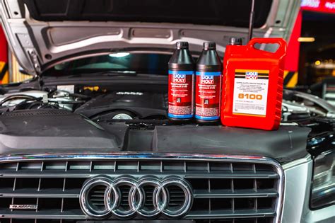 Changing The Transmission And Clutch Fluid For An Audi A5