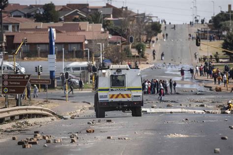 One person shot dead during volatile Tembisa shutdown