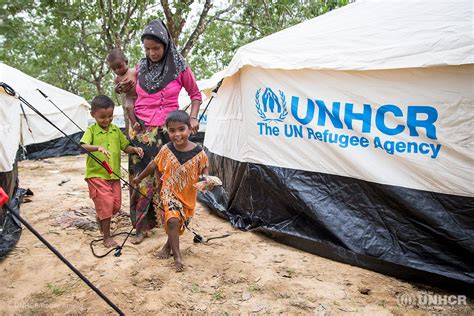 Latest updates on the Rohingya refugee crisis - USA for UNHCR