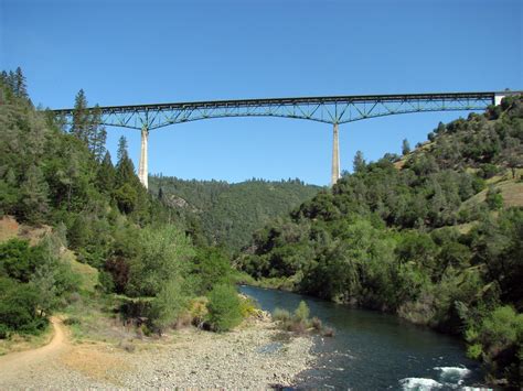 Los 60 puentes más altos del mundo - Chic