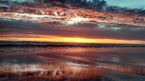 AWESOME sunset on Oregon beach from an AWESOME GOD | Oregon beaches, Sunset, Favorite places