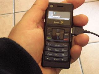 Tiny Sprint phone | Sprint keeps sending me new phones, whic… | Flickr