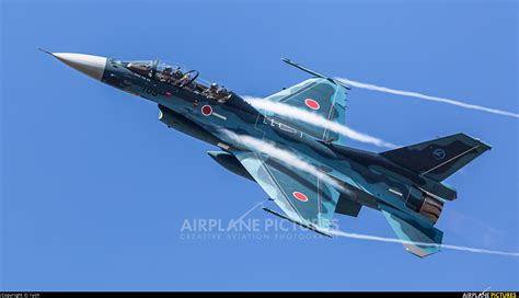 03-8105 - Japan - Air Self Defence Force Mitsubishi F-2 A/B at Gifu AB | Photo ID 1251275 ...