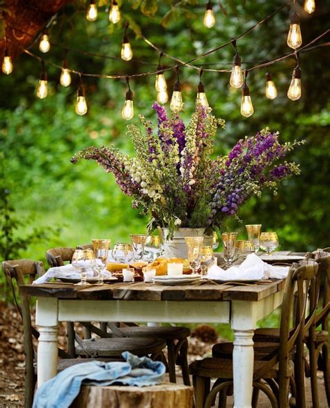 8 Charming outdoor party decoration ideas