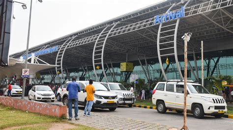 AirAsia flight made an emergency landing at Bhubaneswar Airport. | GTN News