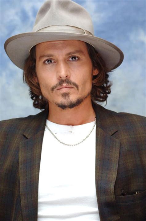 Johnny Depp Wears Hats | Johnny depp style, Johnny depp, Johnny