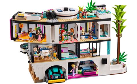 42639 | LEGO® Friends Andrea's Modern Mansion – LEGO Certified Stores