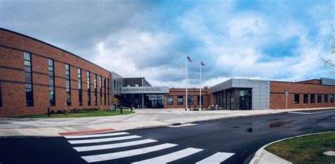 North Royalton High School celebrates with Grand Opening: Talk of the Towns - cleveland.com