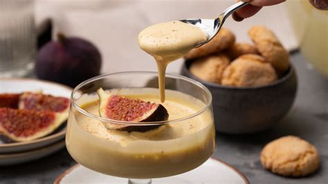 Classic Zabaglione With Figs And Amaretti Recipe