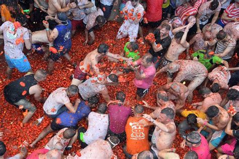 Behind the scenes at the Tomatina: What goes on at Spain's messiest festival