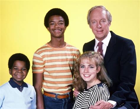 Diff'rent Strokes dad Conrad Bain dies