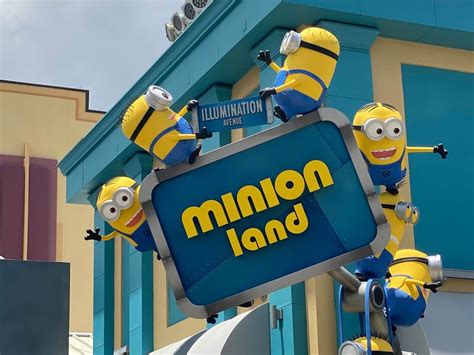 Photos: More Updates on Minion Land at Universal Studios Florida