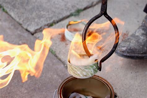 The magic of Raku firing – Takeawei