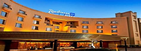 Radisson Blu Delhi Hotel - Reviews, Photos & Booking Offers - Maharajatrails