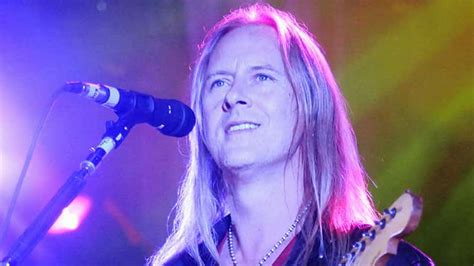 Jerry Cantrell on His Latest Solo | 101.5 Bob Rocks