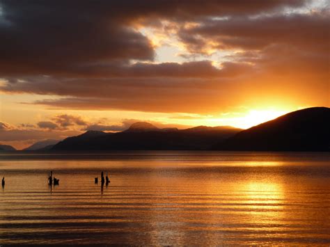 Loch Ness Sunset | After a cold but bright winters day, this… | Flickr