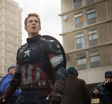 Captain America actor Chris Evans is shocked by Marvel Comics' game ...