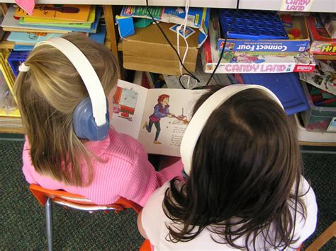 Tape Assisted Reading - Vocabulary and Fluency classroom strategies