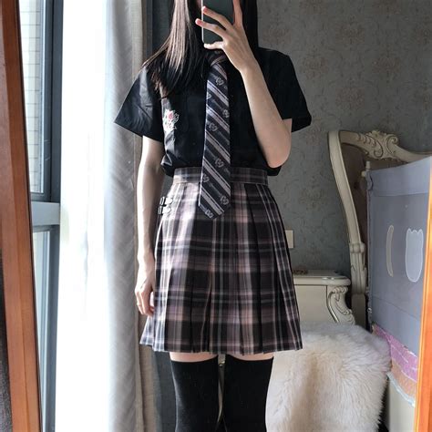 Top 85+ anime skirt outfit latest - in.coedo.com.vn